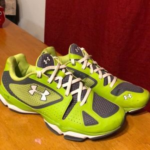 Under Armoir Men Sneaker